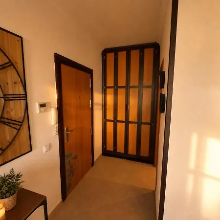 Stylish Flat In Puerto Banús - Steps To Marina Apartamento